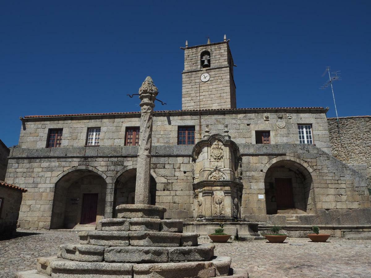 Villa Casa Do Balcao à Castelo Novo Extérieur photo